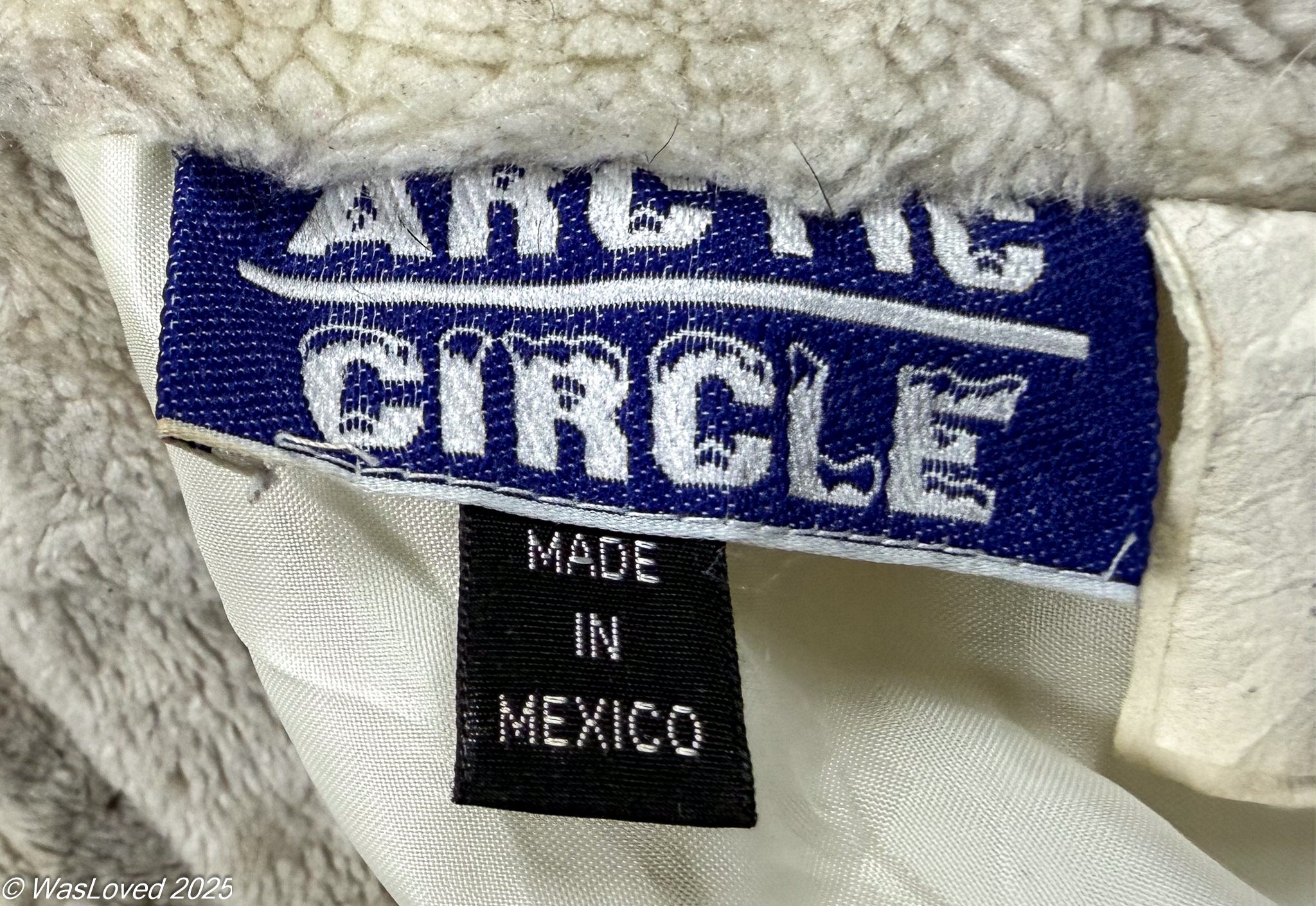 Pre-worn Arctic Circle Reversible Reindeer Sherpa Fleece Jacket - XL